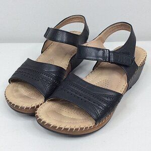 Lady Godiva Platform Heel Sandals Womens Size 8 Black Hook & Loop Strap Closure